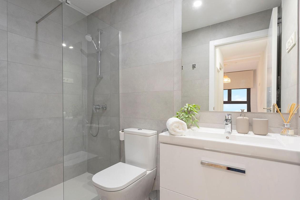 Apartament Martiricos By Rent Me Malaga